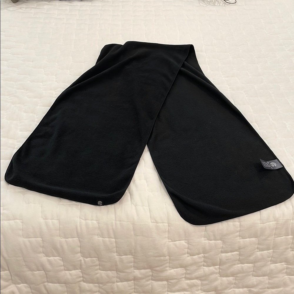 Champion Men’s Black Fleece scarf 12x60